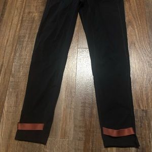 Black Strap Zyia size 4